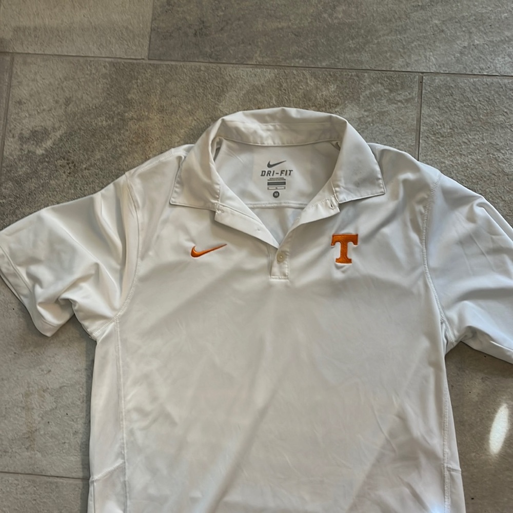 Men’s White Tennessee Nike Drifit medium polo